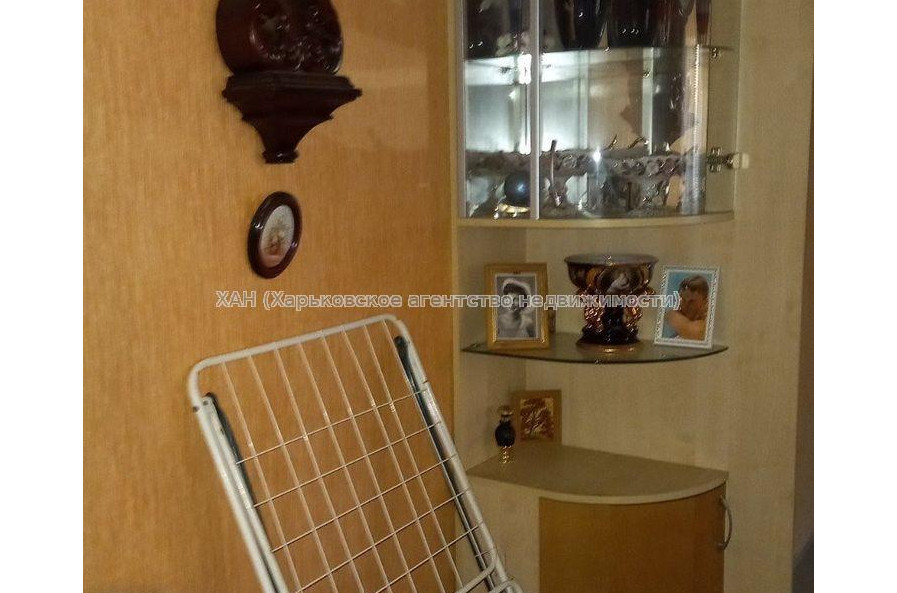 Продам квартиру, Соборности Украины ул. , 1 кім., 32.80 м², евроремонт 