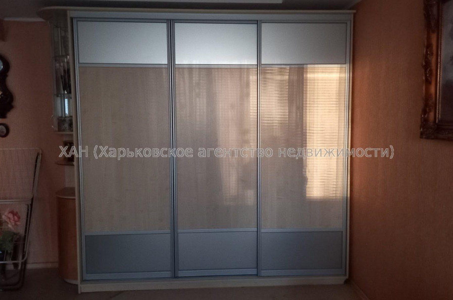 Продам квартиру, Соборности Украины ул. , 1 кім., 32.80 м², евроремонт 