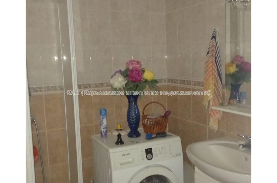 Продам квартиру, Соборности Украины ул. , 1 кім., 32.80 м², евроремонт 