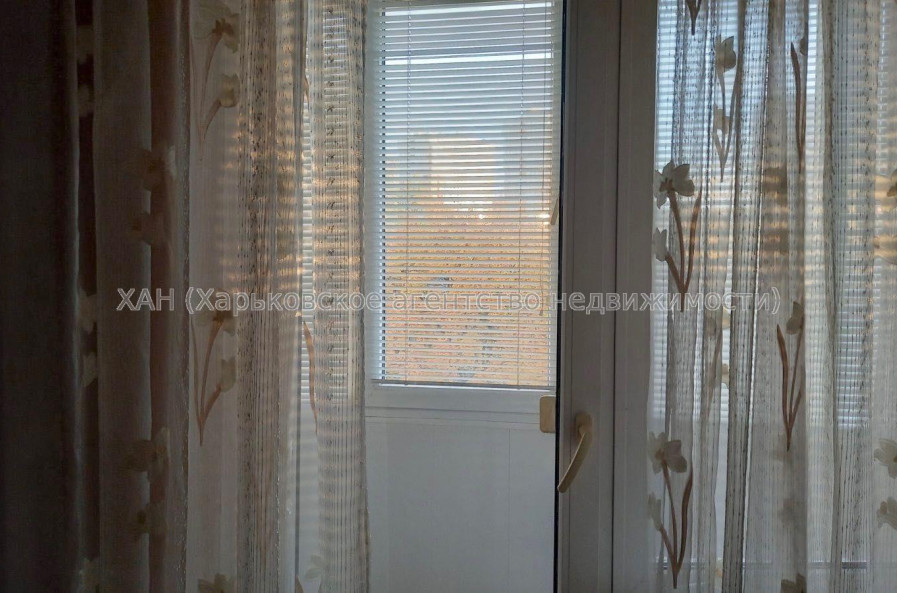 Продам квартиру, Соборности Украины ул. , 1 кім., 32.80 м², евроремонт 