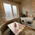 Продам квартиру, Амосова ул. , 3 кім., 65 м², советский ремонт 