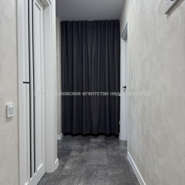 Продам квартиру, Роганская ул. , 2 кім., 48 м², евроремонт 