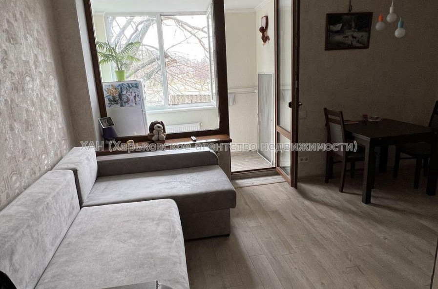 Продам квартиру, Одесская ул. , 1 кім., 25 м², капитальный ремонт 