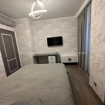 Продам квартиру, Профессорская ул. , 3  ком., 98 м², авторский дизайн 