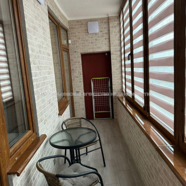 Продам квартиру, Профессорская ул. , 3  ком., 98 м², авторский дизайн 