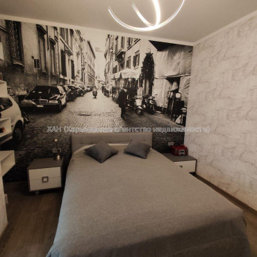 Продам квартиру, Профессорская ул. , 3  ком., 98 м², авторский дизайн 