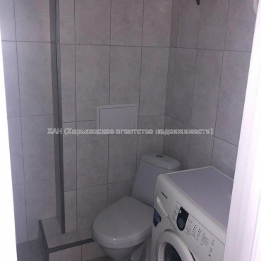 Продам квартиру, Героев Харькова просп. , 1 кім., 20 м², капитальный ремонт 