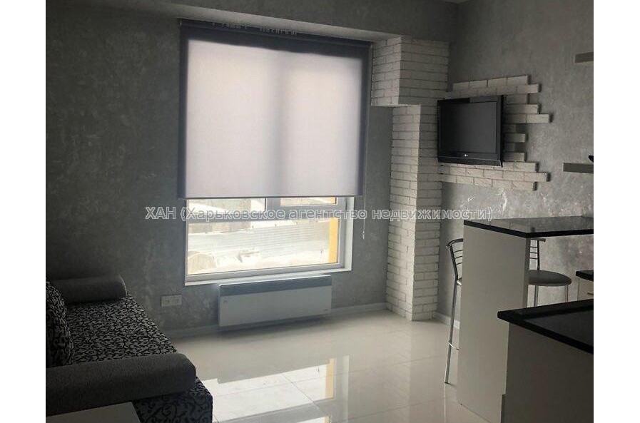 Продам квартиру, Героев Харькова просп. , 1 кім., 20 м², капитальный ремонт 