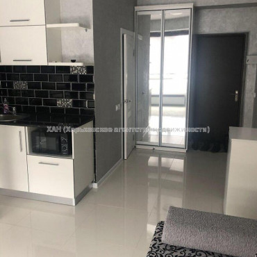 Продам квартиру, Героев Харькова просп. , 1 кім., 20 м², капитальный ремонт 