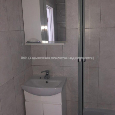 Продам квартиру, Героев Харькова просп. , 1 кім., 20 м², капитальный ремонт 