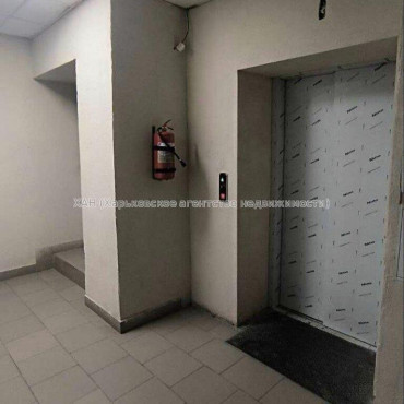 Продам квартиру, Героев Харькова просп. , 1 кім., 20 м², капитальный ремонт 