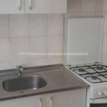 Продам квартиру, Космонавтов ул. , 2  ком., 47 м², косметический ремонт 