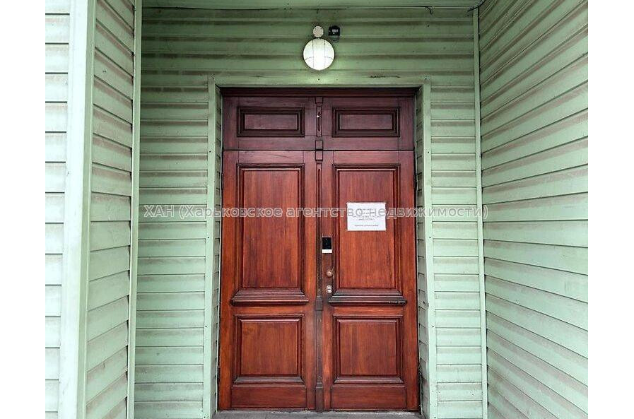 Продам квартиру, Фейербаха ул. , 2 кім., 42.90 м², капитальный ремонт 