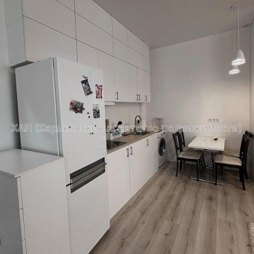 Продам квартиру, Вознесенская ул. , 2 кім., 42.90 м², капитальный ремонт 