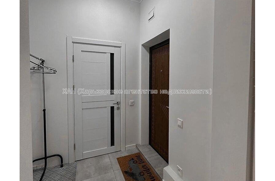 Продам квартиру, Фейербаха ул. , 2 кім., 42.90 м², капитальный ремонт 