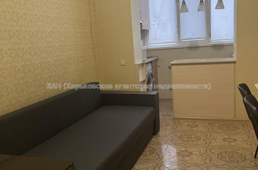 Продам квартиру, Шевченковский пер. , 30 , 1 кім., 18.50 м², капитальный ремонт 