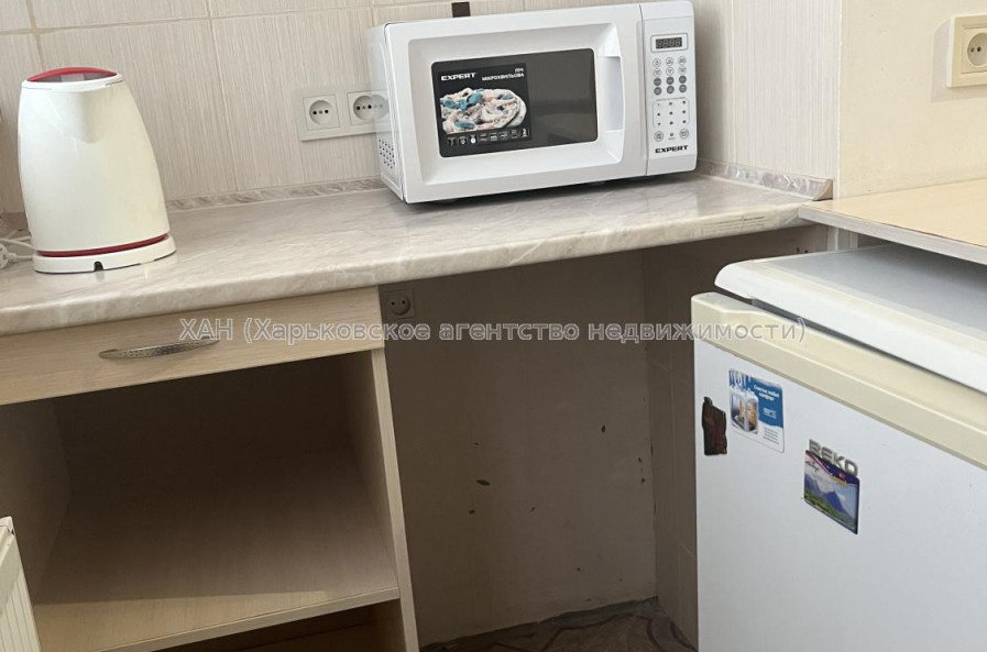 Продам квартиру, Шевченковский пер. , 30 , 1 кім., 18.50 м², капитальный ремонт 