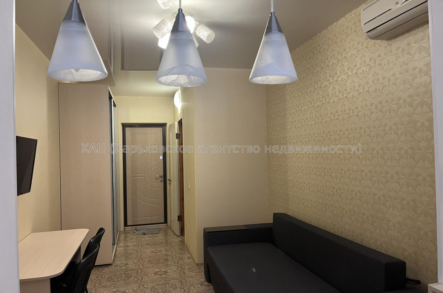 Продам квартиру, Шевченковский пер. , 30 , 1 кім., 18.50 м², капитальный ремонт 