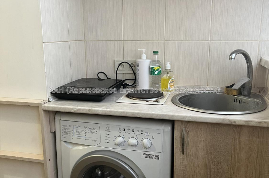 Продам квартиру, Шевченковский пер. , 30 , 1 кім., 18.50 м², капитальный ремонт 