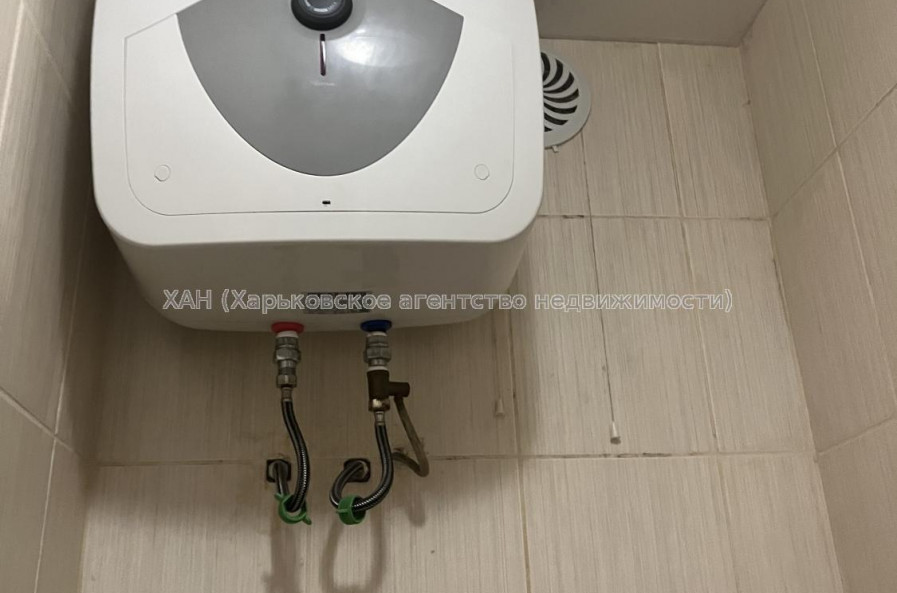 Продам квартиру, Шевченковский пер. , 30 , 1 кім., 18.50 м², капитальный ремонт 