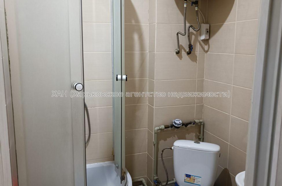 Продам квартиру, Михайлика ул. , 1 кім., 14 м², косметический ремонт 