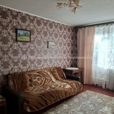 Продам квартиру, Тракторостроителей просп. , 1  ком., 33 м², косметический ремонт 