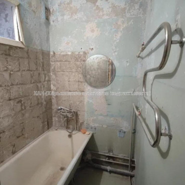 Продам квартиру, Садовый проезд , 2 кім., 44 м², без ремонта 