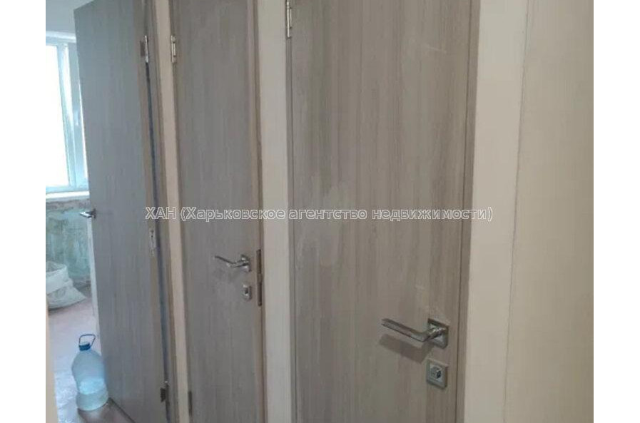 Продам квартиру, Садовый проезд , 2 кім., 44 м², без ремонта 