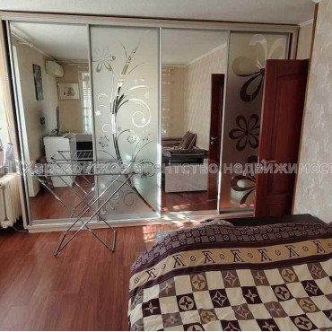 Продам квартиру, Юбилейный просп. , 2 кім., 38 м², капитальный ремонт  - фото 2 Продам квартиру, Юбилейный просп. , 2 кім., 38 м², капитальный ремонт