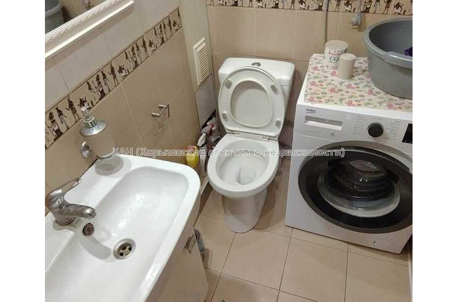 Продам квартиру, Юбилейный просп. , 2 кім., 38 м², капитальный ремонт 