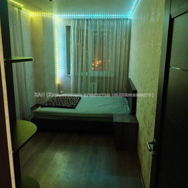 Сдам квартиру, Тракторостроителей просп. , 2  ком., 77 м², капитальный ремонт 