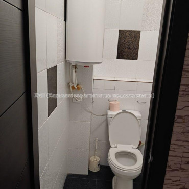 Сдам квартиру, Тракторостроителей просп. , 2  ком., 77 м², капитальный ремонт 