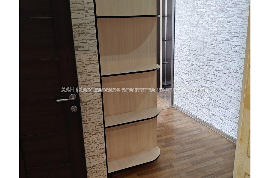 Сдам квартиру, Тракторостроителей просп. , 2  ком., 77 м², капитальный ремонт 