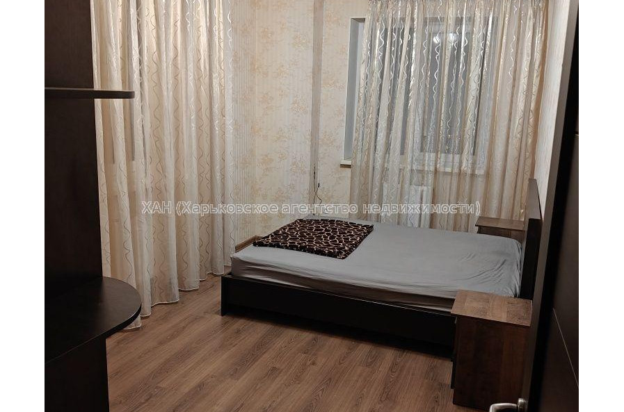 Сдам квартиру, Тракторостроителей просп. , 2  ком., 77 м², капитальный ремонт 