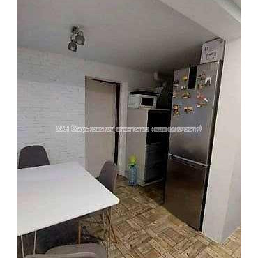 Продам квартиру, Грековская ул. , 3  ком., 60 м², евроремонт 