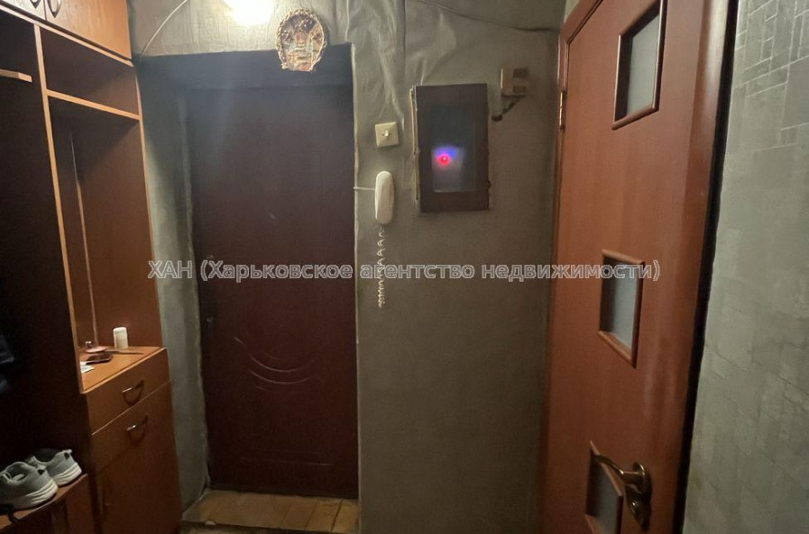 Продам квартиру, Архитектора Алёшина просп. , 1 кім., 30 м², советский ремонт 