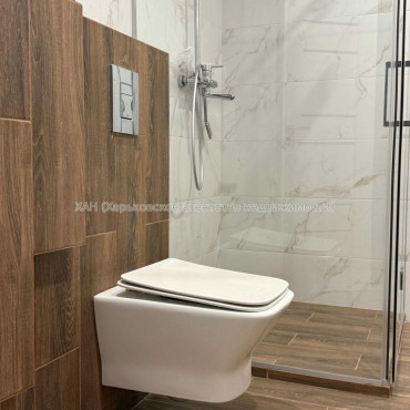 Продам квартиру, Яны Червоной ул. , 1  ком., 58 м², евроремонт 