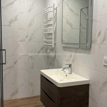 Продам квартиру, Яны Червоной ул. , 1  ком., 58 м², евроремонт 