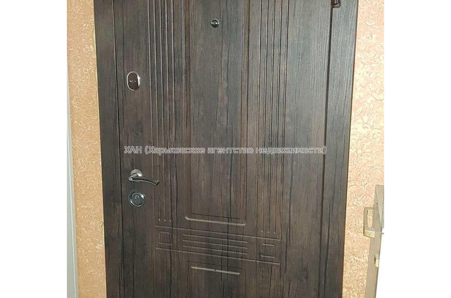 Продам квартиру, Мирослава Мисли ул. , 1 кім., 16.40 м², косметический ремонт 
