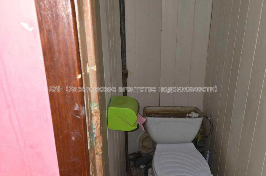 Продам квартиру, Золочевская ул. , 3 кім., 66 м², советский ремонт 