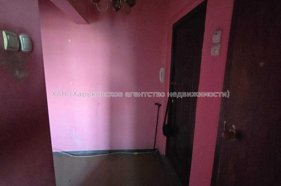 Продам квартиру, Золочевская ул. , 3 кім., 66 м², советский ремонт 
