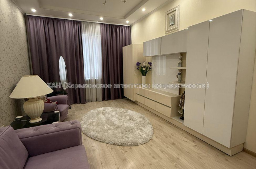 Продам квартиру, Майка Йохансена ул. , 4  ком., 160 м², евроремонт 