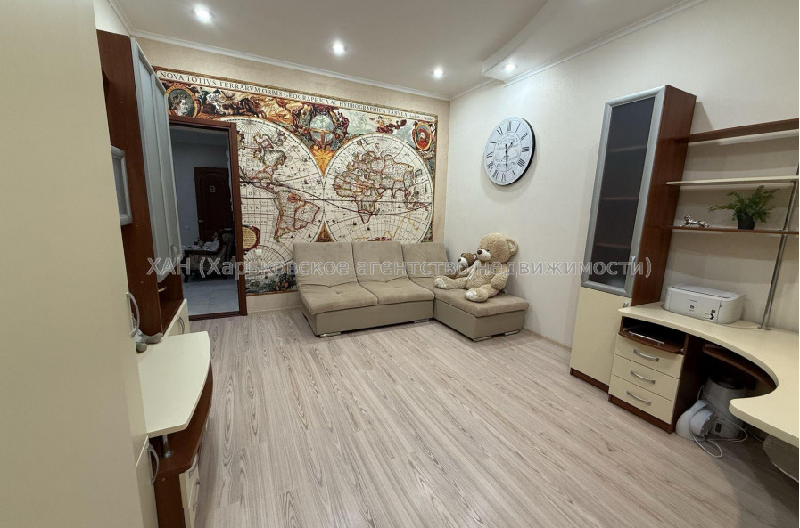Продам квартиру, Майка Йохансена ул. , 4  ком., 160 м², евроремонт 