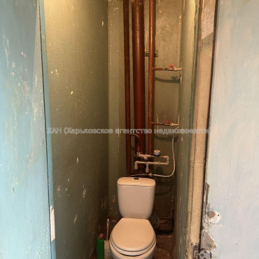 Продам квартиру, Салтовское шоссе , 2 кім., 46 м², без ремонта 