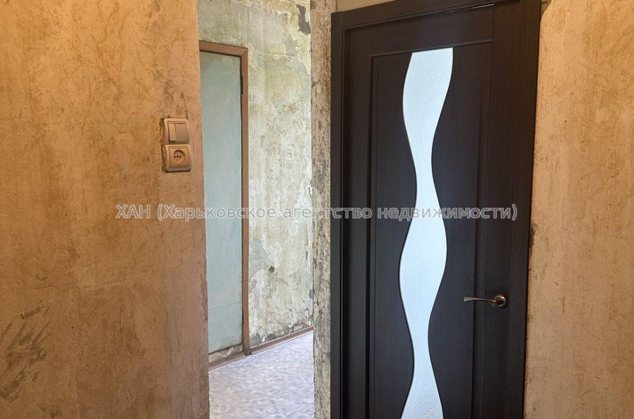 Продам квартиру, Салтовское шоссе , 2 кім., 46 м², без ремонта 