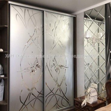 Продам квартиру, Лисаветинская ул. , 2 кім., 70 м², капитальный ремонт 