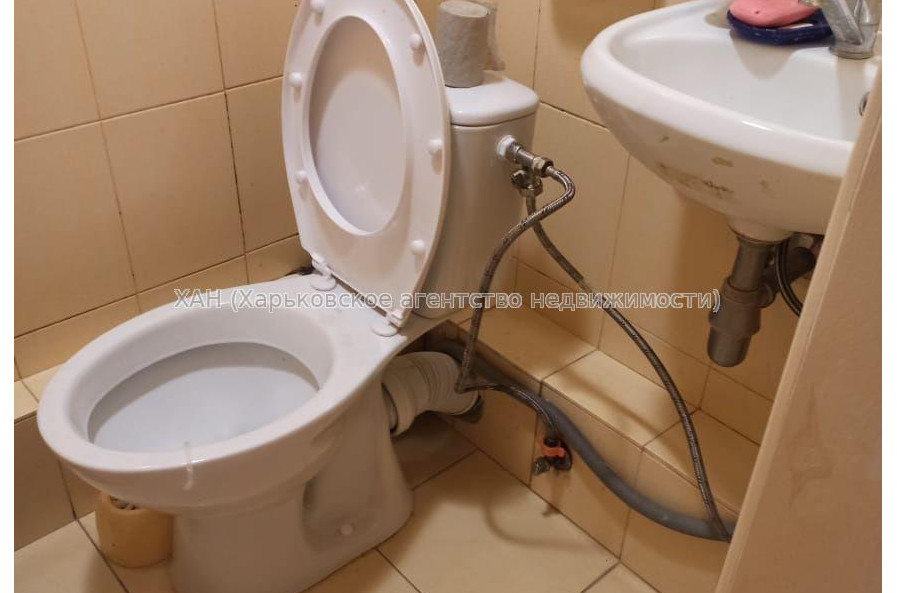 Продам квартиру, Зерновой пер. , 1 кім., 24 м², косметический ремонт 