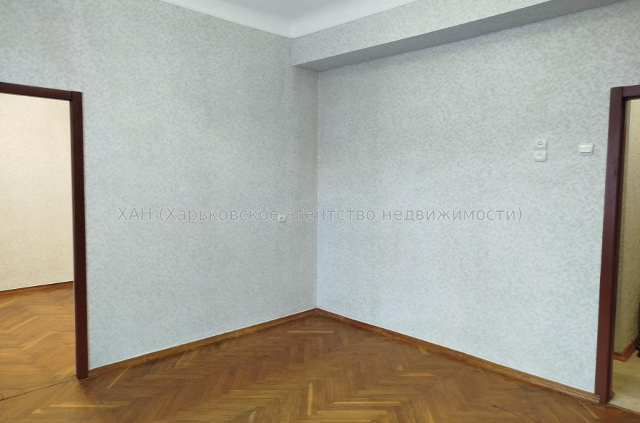 Продам квартиру, Байрона пр-т , 2 кім., 44.80 м², капитальный ремонт 