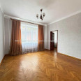 Продам квартиру, Байрона пр-т , 2 кім., 44.80 м², косметический ремонт 