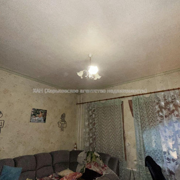 Продам квартиру, Руставели пер. , 2 кім., 36.40 м², косметический ремонт 